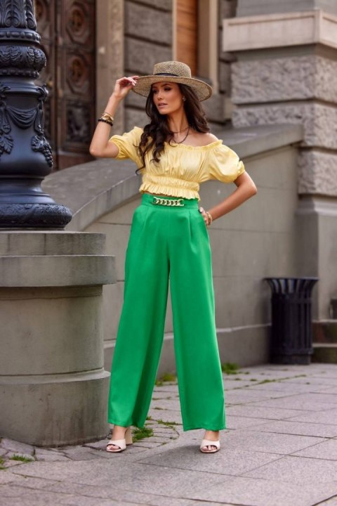 Spodnie damskie z ozdobnym łańcuszkiem - zielony