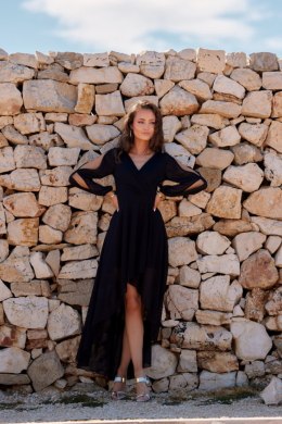 Romee - asymetryczna sukienka z długim rękawem - czarny