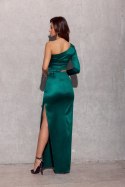 Edith - satynowa sukienka maxi z wycięciem i długim rękawem na jedno ramię - butelkowy zielony