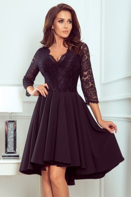 NICOLLE - sukienka z dłuższym tyłem z koronkowym dekoltem - czarna