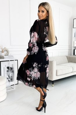 CARLA Plisowana sukienka midi z guziczkami i długim rękawkiem - róże na czarnym tle
