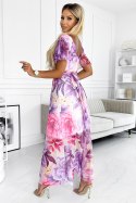 CINZIA Sukienka z dekoltem, długim wiązaniem w pasie i krótkim rękawkiem - fioletowo-różowe duże kwiaty - siatka