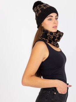 Zimowa czapka we wzory z przyjemnej alpaki - czarny